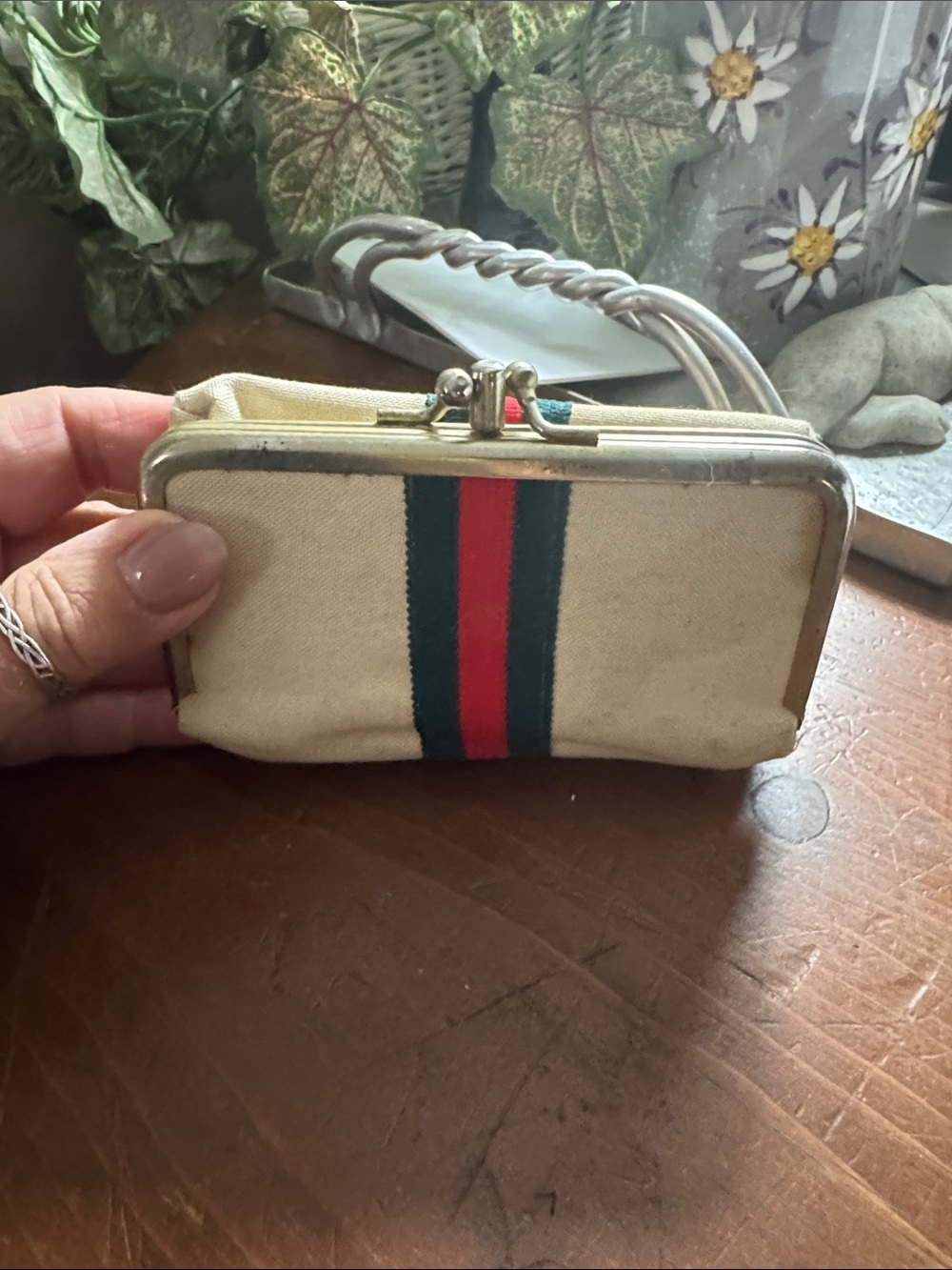 Gucci coin/sewing kit